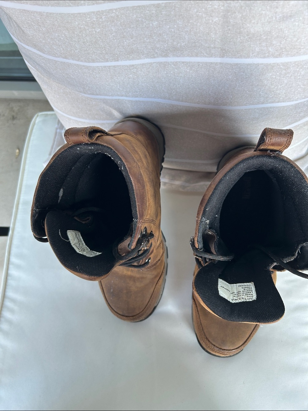 Duluth Trading Co Brown mens Lace-Up Work Boots with Black Collar.